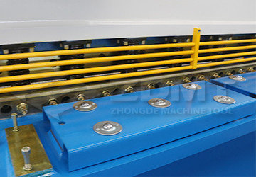 球面滚珠任务台